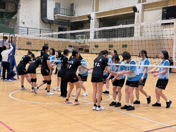 本隊女排